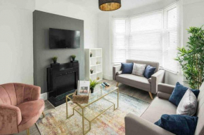 Pleasant 4 bed house with x6 beds in heart of Croydon !! - Photo ID Required Croydon